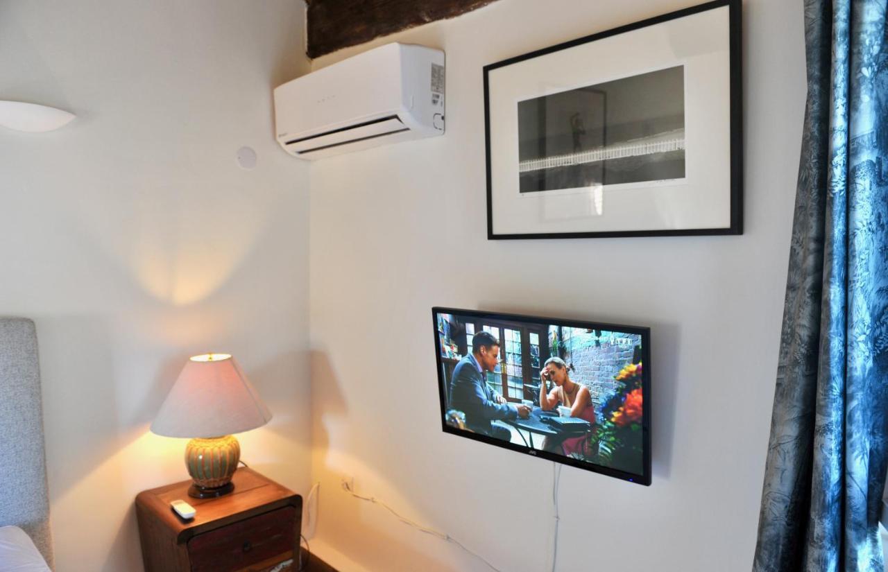 Loft Apartment , La Terrasse Centre Ville D'Arles, エクステリア 写真